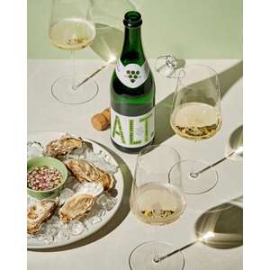 ALT. Non-Alc Blanc de Blanc Sparkling Wine