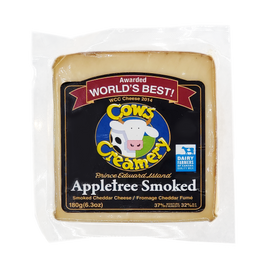 COWs Creamery Appletree 2yr Smoked Cheddar 180g