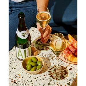 ALT. Non-Alc Blanc de Blanc Sparkling Wine